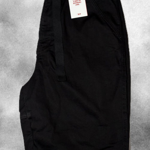 Diesel shorts black with belt, new