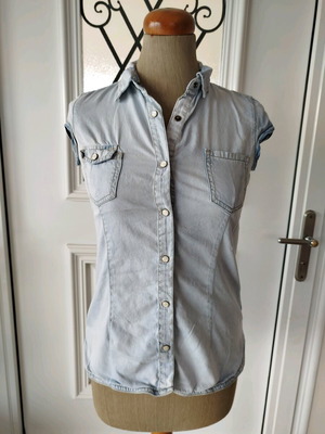 Bershka denim shirt almost new, blue, size S