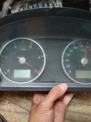 Ford Mondeo MK3 2.0 TDCI speedometer used