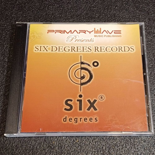 Six Degrees Records CD used, electronic music