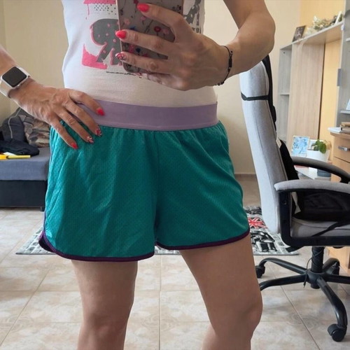 Shamp Women’s shorts Size L Running Training Teal Purple.