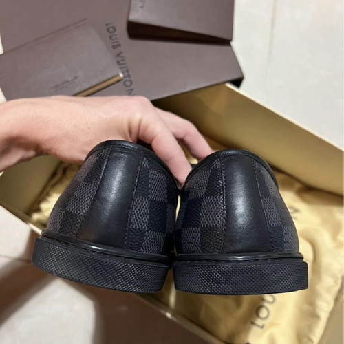 LV shoes used, size 41.5, authentic