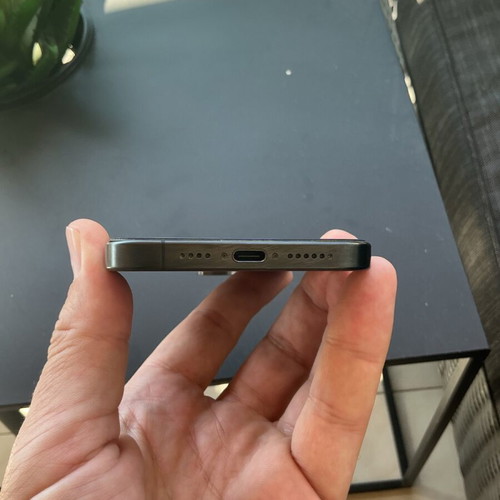 iPhone 15 Pro Max 256GB like new, black, Apple iOS