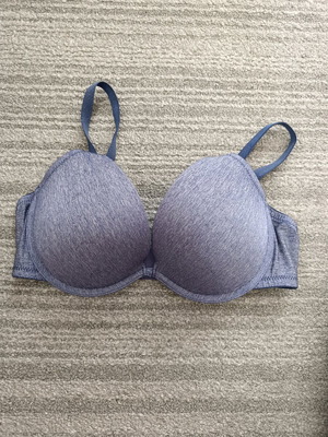C cup bra jean design like new, blue