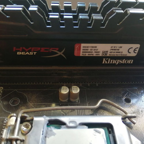 Gigabyte Z97X-SLI motherboard with Intel Core i5-4670K and Kingston HyperX Beast 8GB RAM used