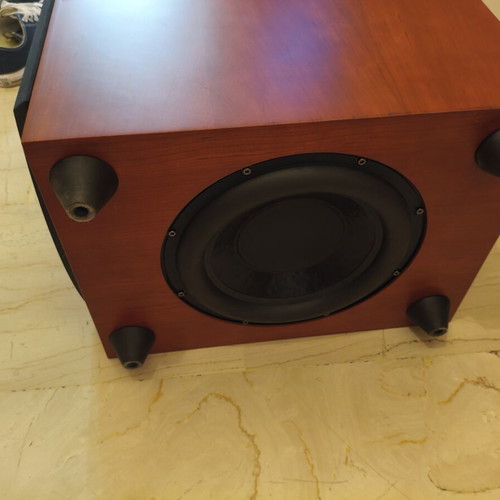 Koda Active Subwoofer 150W Like New, 10" Speaker, Wood Finish