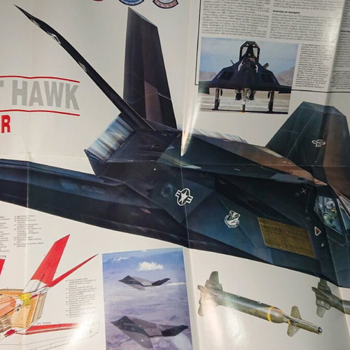 Airplane issue 1 like new with 2 posters