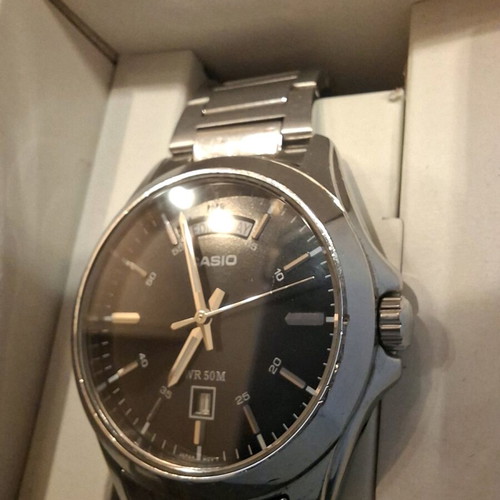 Casio Quartz Watch WR50 used, men's silver