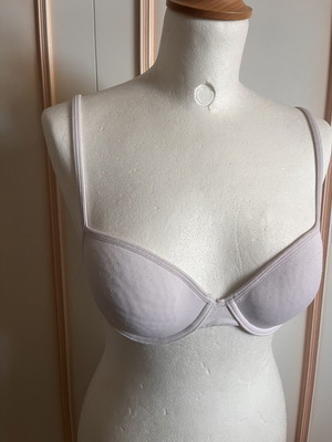 Bra like new, white