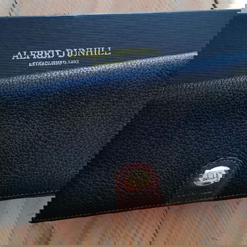 Alfred Dunhill портмоне ново, естествена кожа в черно със златисто лого