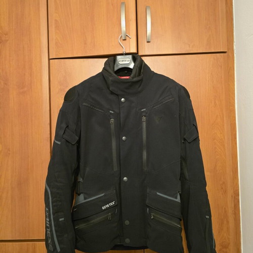 Dainese winter jacket like new, black, Gore-Tex, size 56