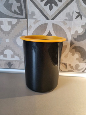 Kitchen tool holder new