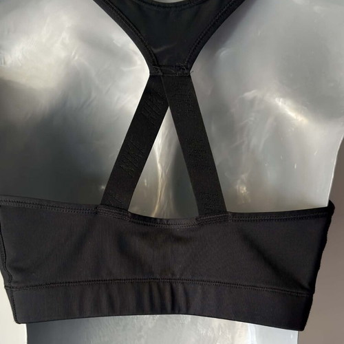 Nike sport top like new, size M-L, black and white