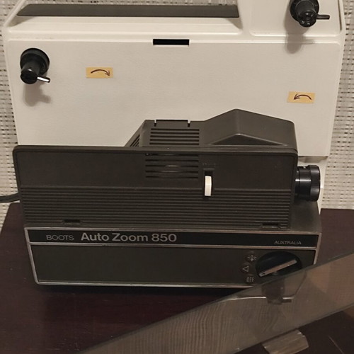 Boots Auto Zoom 850 Super 8 vintage film projector