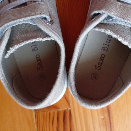 Boys' beige spring shoes size 29 like new