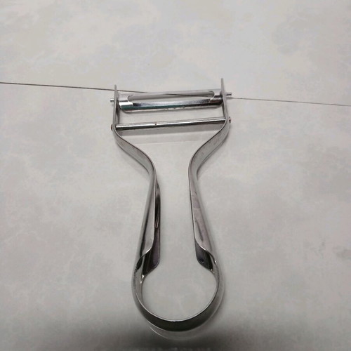 Vegetable peeler used