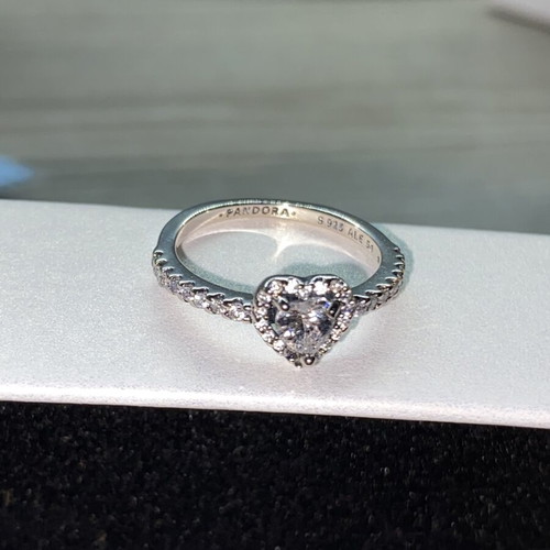 Pandora Heart Ring size 7 like new, silver