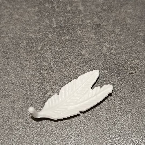 Playmobil white hat or clothing feather