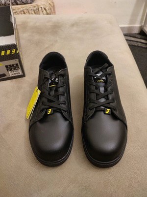 Παπούτσια Ασφαλείας Safety Jogger Καινούργια, νούμερο 42