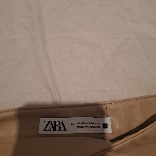 Zara leather skirt-shorts new, beige, size XS