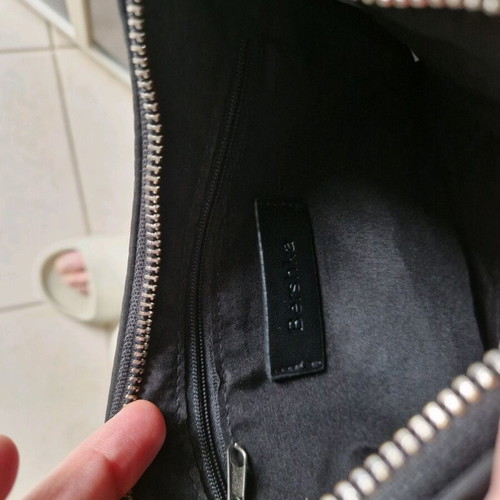 Berska hand bag like new, black crossbody