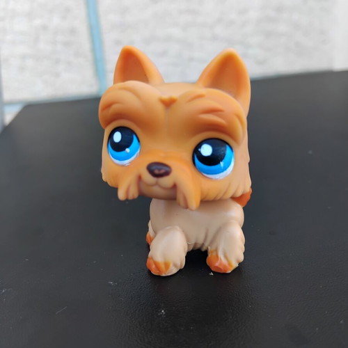 Littlest Pet Shop (LPS) Hasbro figure like new