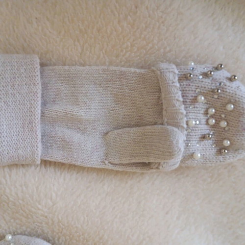 Gloves like new beige and yellow, 1+1 gift