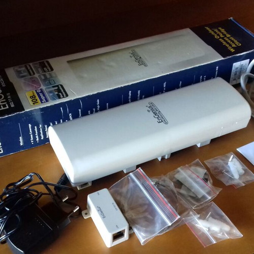 EnGenius EOC2611P Wireless Outdoor Client Bridge/Access Point like new