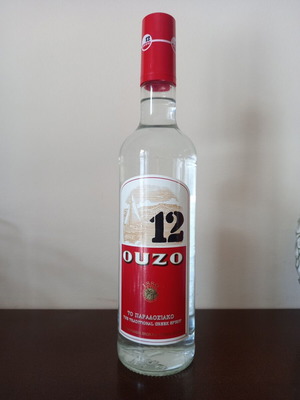 Ouzo 12 συλλεκτικό, μπουκάλι 0,70l, 38%, σαν καινούργιο, 1990s