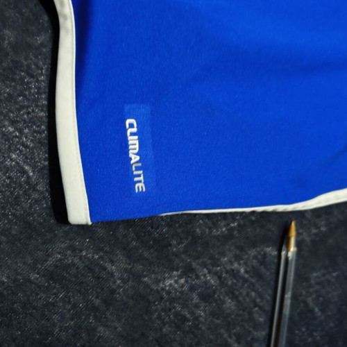 Adidas σορτς βερμούδα 3 stripe καινούργια, άσπρο και μπλε, μέγεθος M