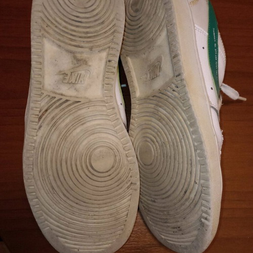 Nike low athletic shoes used, size 43, white with leather