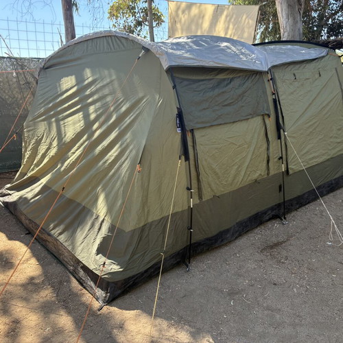 Terra Family 4/7 camping tent with two rooms and porch