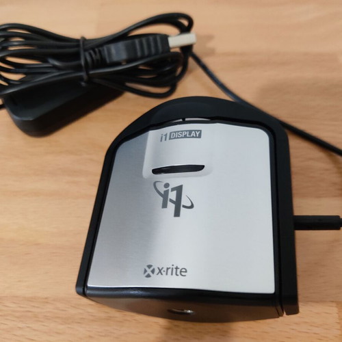 i1-Display Pro color calibration device like new