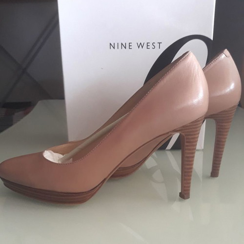 Nine West women's leather pumps used, beige-pink, size 37