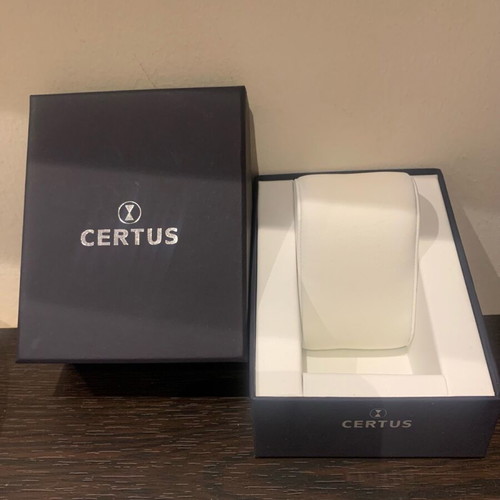 Certus watch box like new