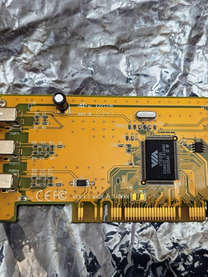 PCI FireWire 400 card with 3+1 ports, VIA VT6306 chipset