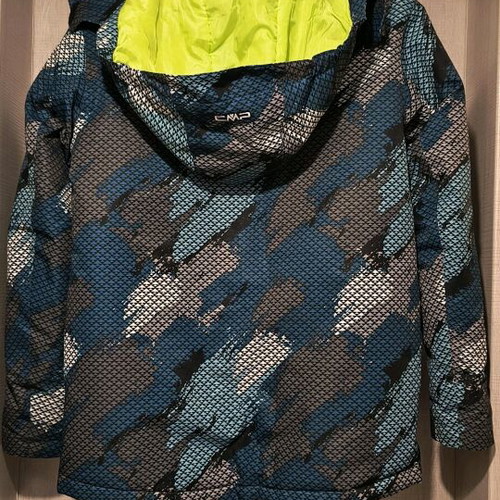 CMP kids ski jacket like new, size 164 13-14