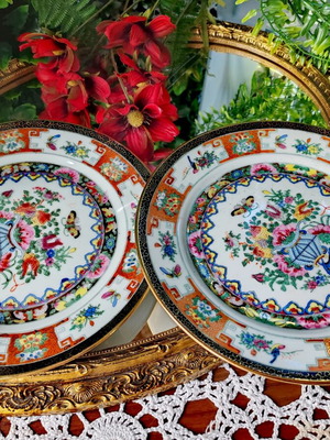 Famille Rose vintage Chinese porcelain plates, set of 2
