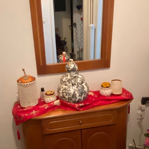 Entrance furniture with mirror used