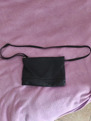 Leather black cross body bag like new