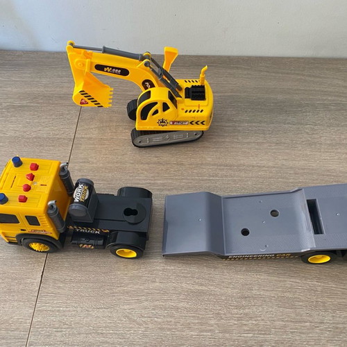 Toy truck and excavator used with sounds