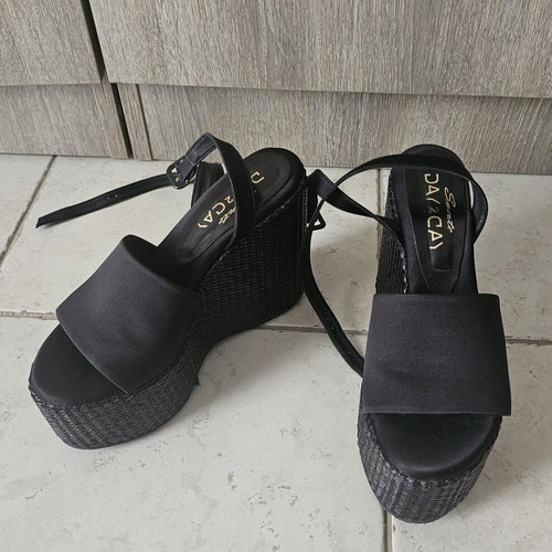 Sante platform sandals like new, size 37.5, black, 12cm heel