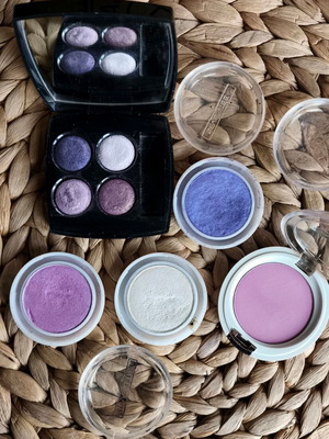 Σετ σκιές μακιγιάζ και ρουζ μωβ αποχρώσεις σαν καινούργιο