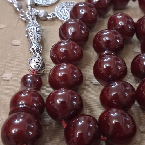 Bakelite komboloi worry beads, Damascus 1998