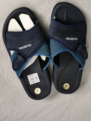 Sabino unisex slippers new, size 42, black