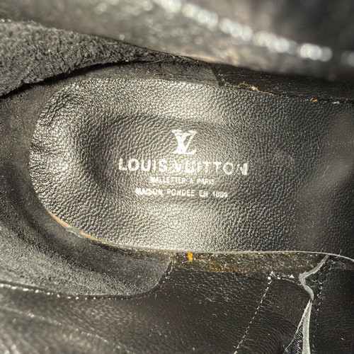 Louis Vuitton boots leather and fabric like new, size 39