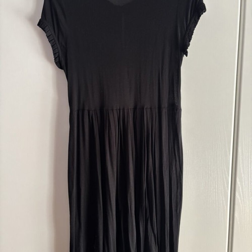 Massimo Dutti dress black, like new, size M