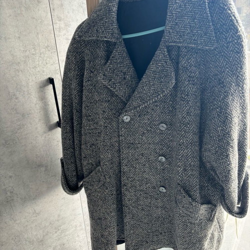 Long-sleeve coat like new, gray, size large