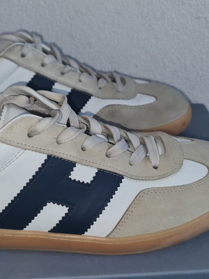 Hogan 11 sneakers like new, size 45, white