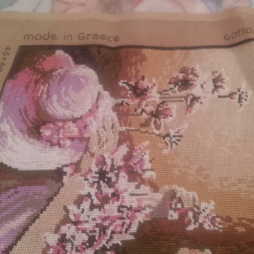 Embroidery Girl with Pink Flowers D566 like new